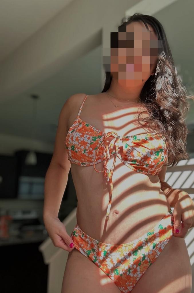 Chica busca chico en Lugo: 