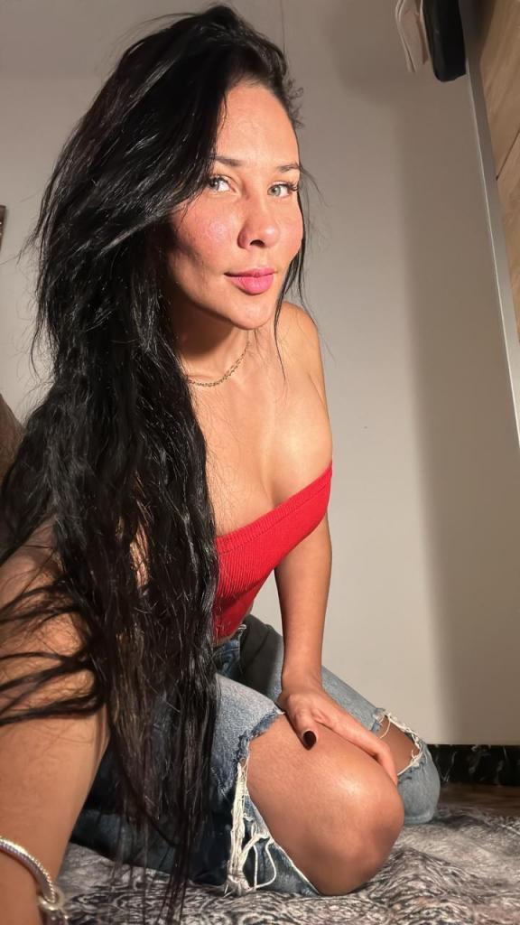 Chica busca chico en Alicante: 