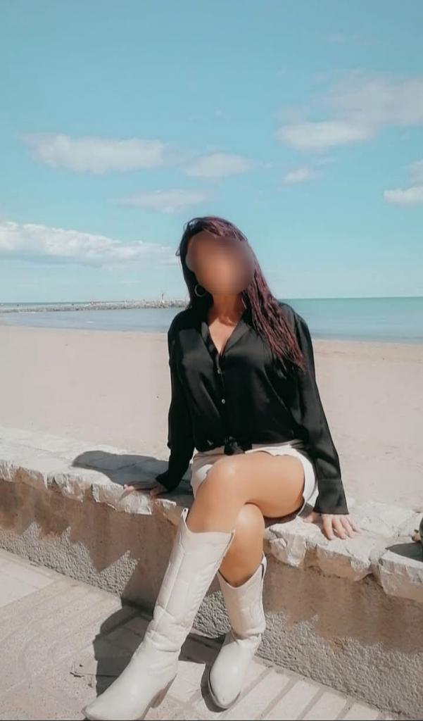 Chica busca chico en Castellón: 
