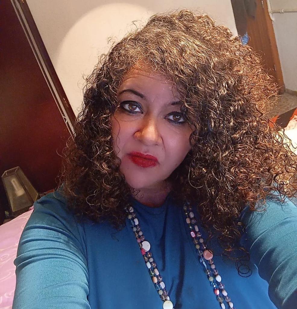 641934570: Chica busca chico en León