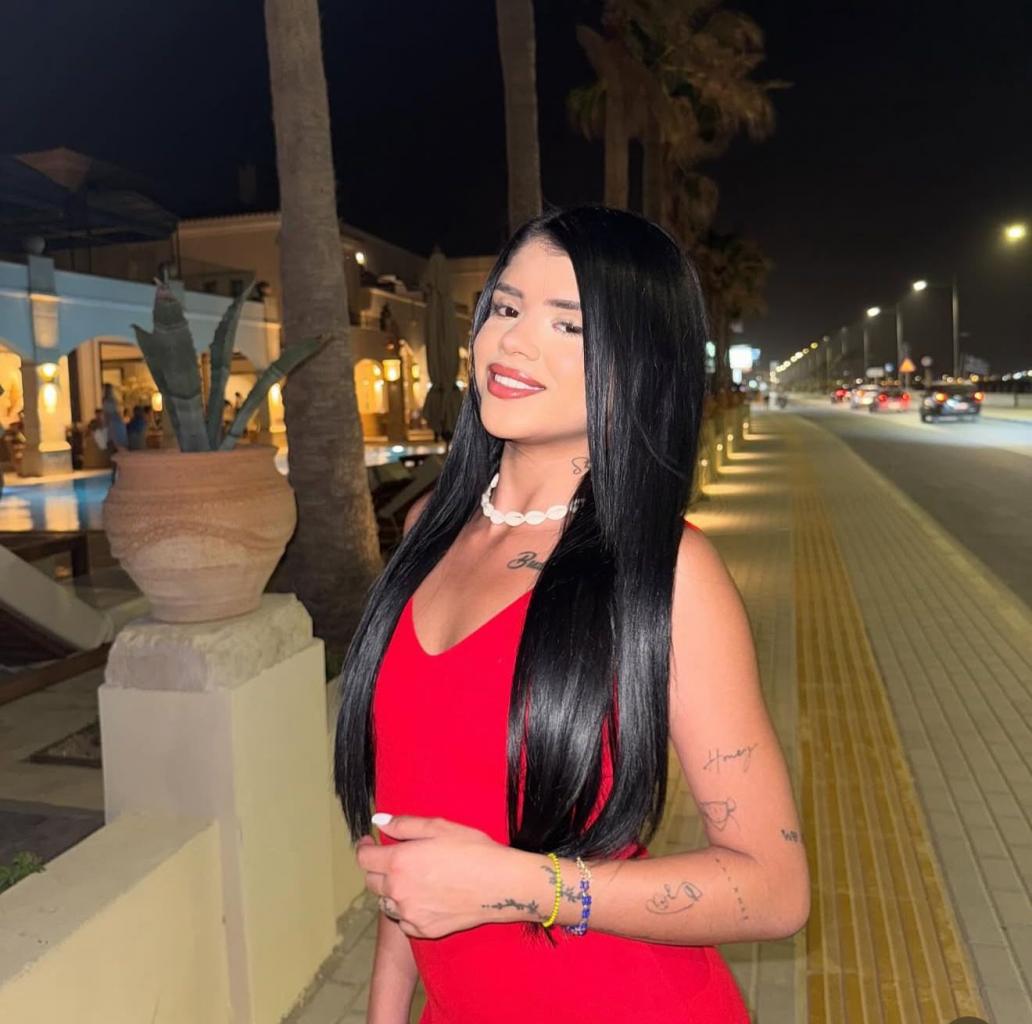 Chica busca chico en Tenerife: 