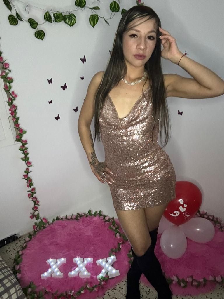 623562972: Chica busca chico en Barcelona