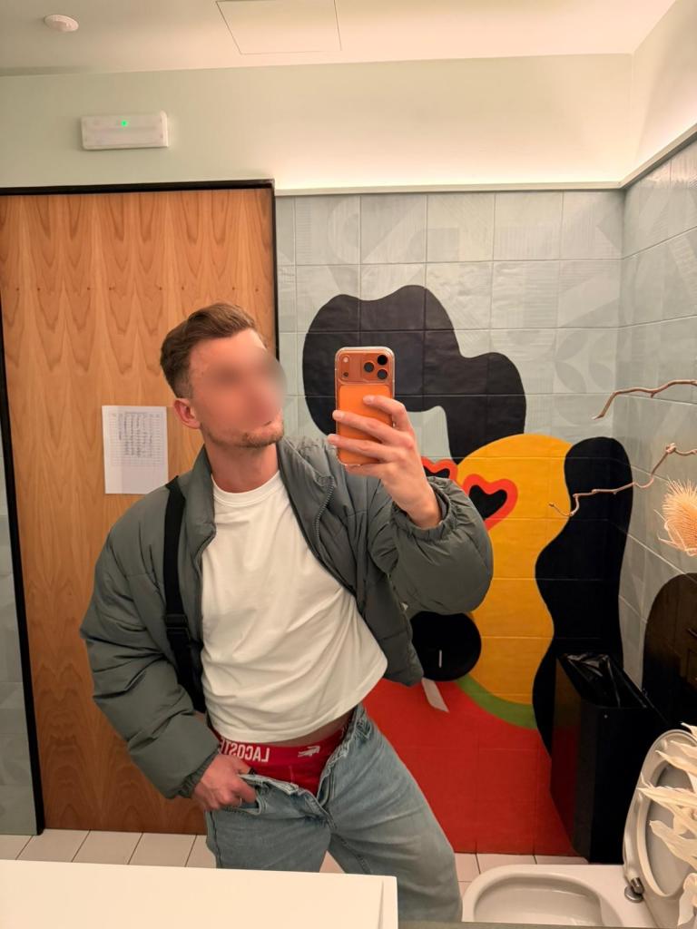 Chico busca chica en Mallorca: 