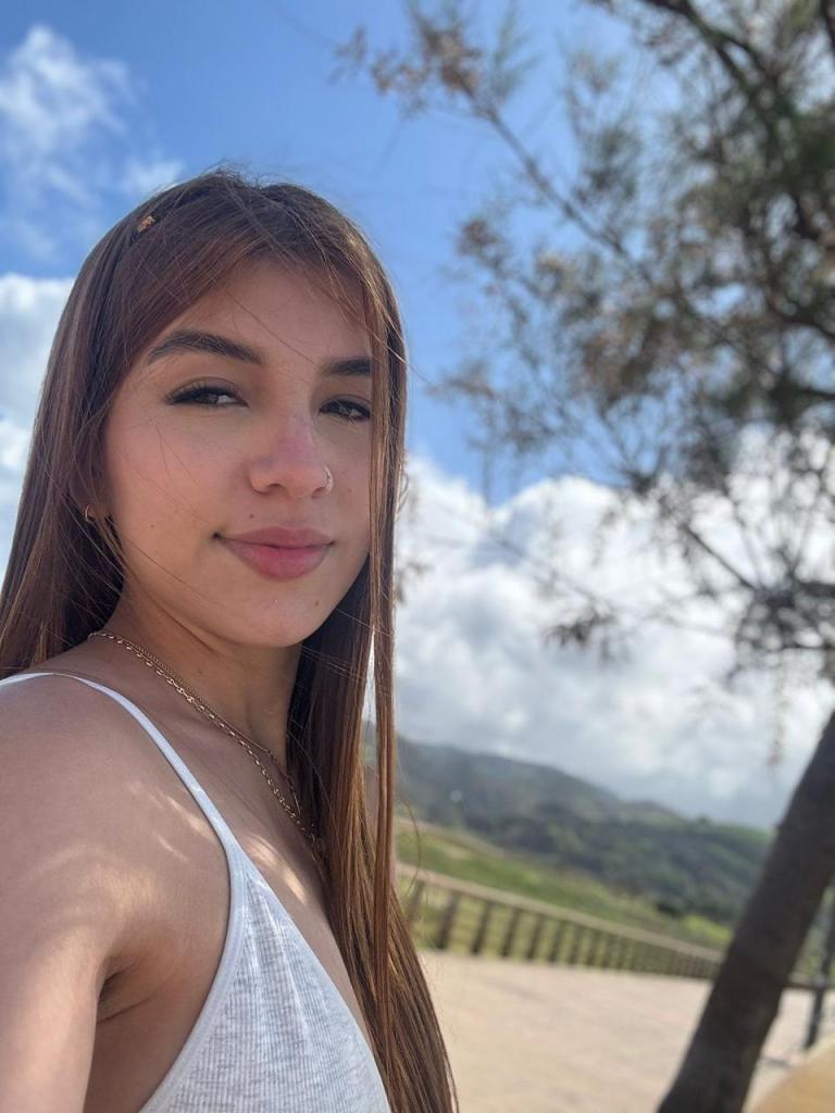 Chica busca chico en León: 