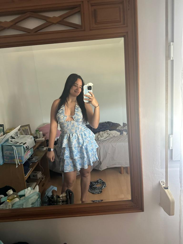 Chica busca chico en Cádiz: 