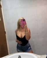 604283123: Chica busca chico en Barcelona