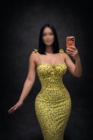 687658076: Chica busca chico en Sevilla