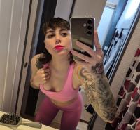 661546515: Chica busca chico en Barcelona