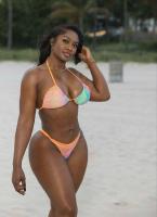 632184909: Chica busca chico en Badajoz