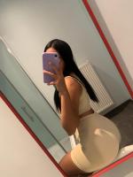 611329806: Chica busca chico en La Coruña