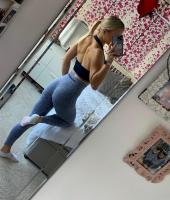 662902640: Chica busca chico en Sevilla