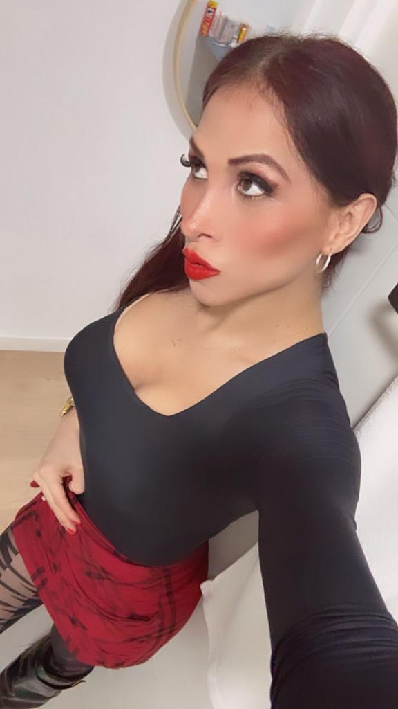 637996155: Travesti en Badajoz