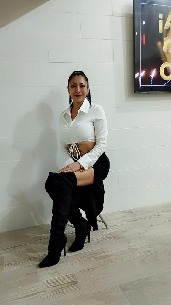 Chica busca chico en Sevilla: 