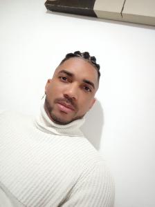 Chico busca chica en Valencia: 