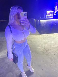 656394388: Chica busca chico en La Coruña