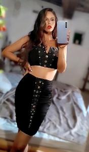 Chica busca chico en Ibiza: 