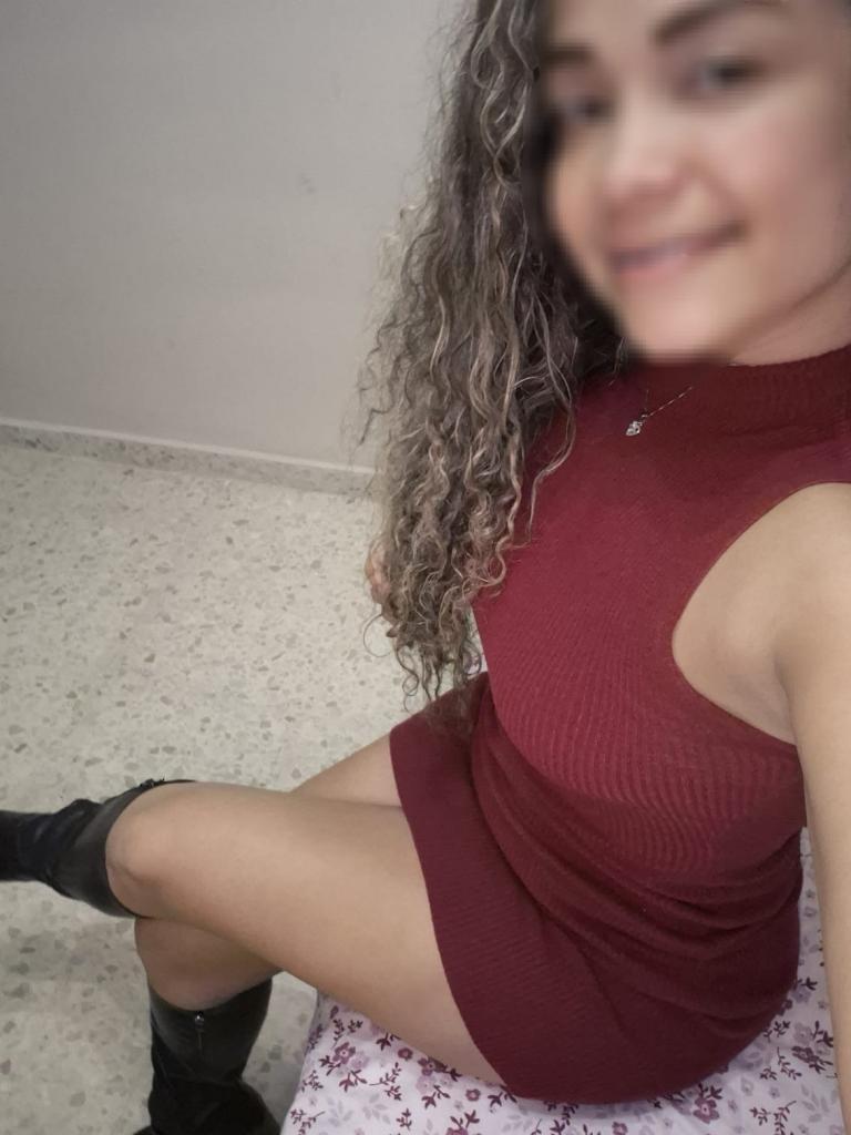 Chica busca chico en Menorca: 