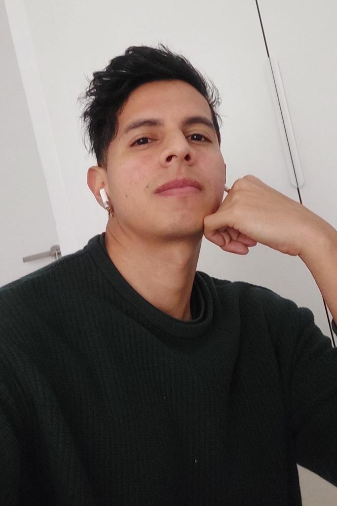 611826590: Chico busca chica en Madrid