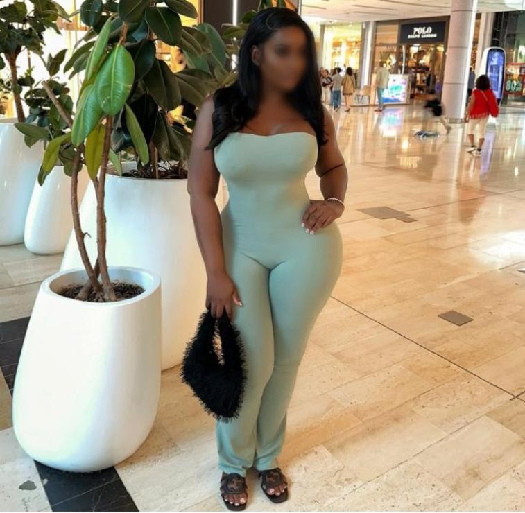 Chica busca chico en Murcia: 