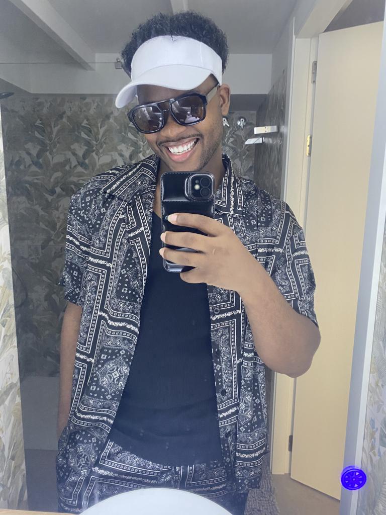 Chico busca chica en Madrid: 