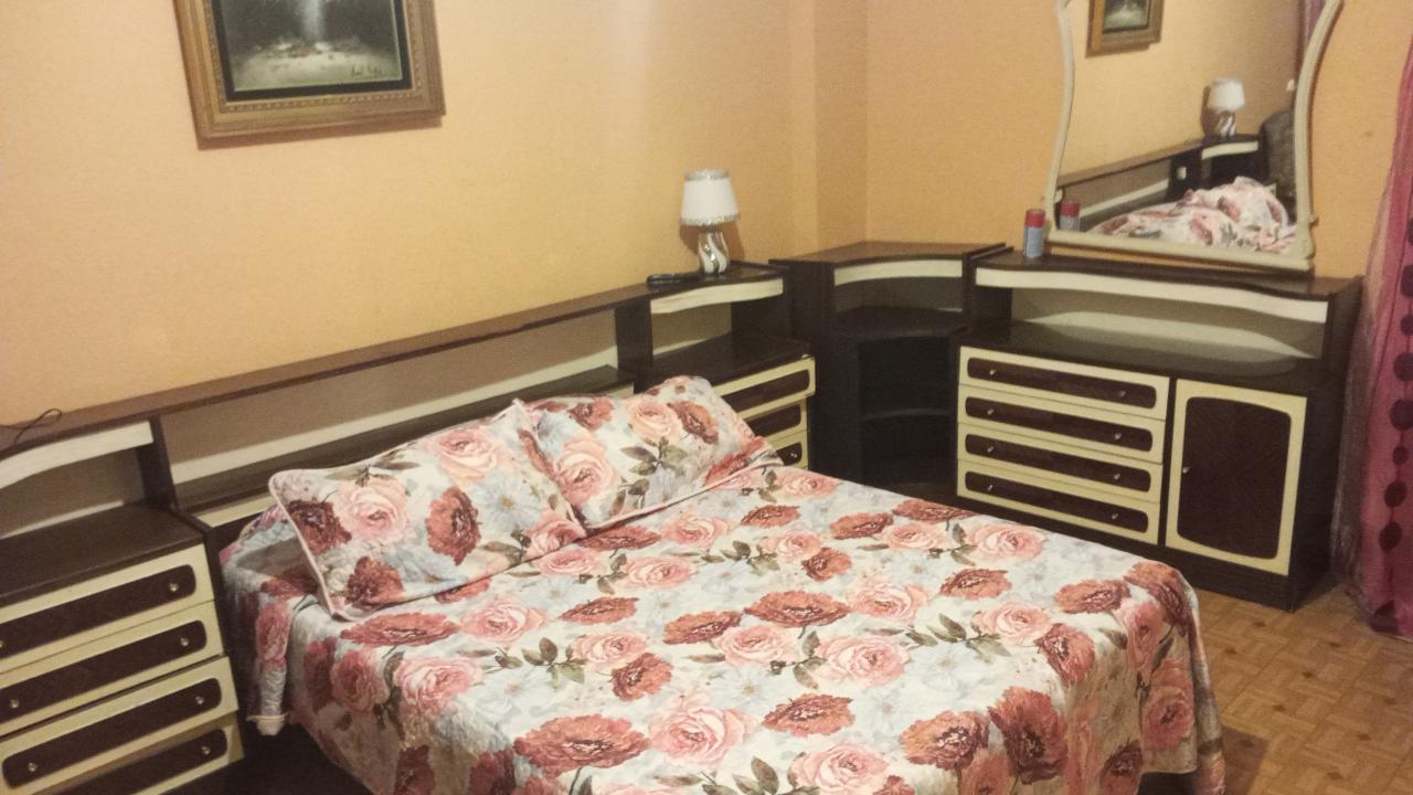 643862915: Chica busca chico en Cáceres