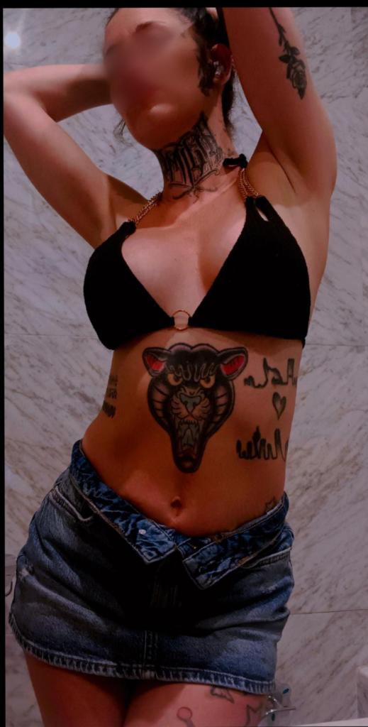 617043703: Chica busca chico en Granada