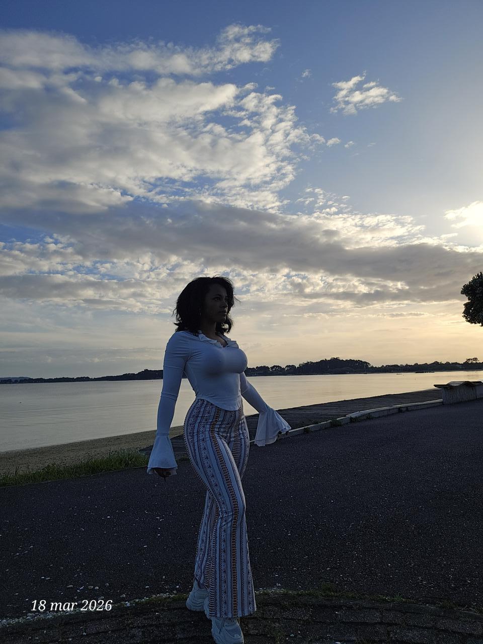 642641973: Chica busca chico en Pontevedra