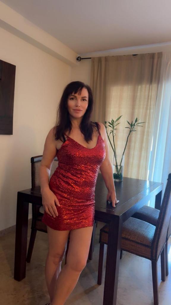 637947528: Chica busca chico en Alicante