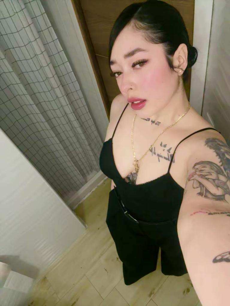 657079810: Chica busca chico en Cantabria