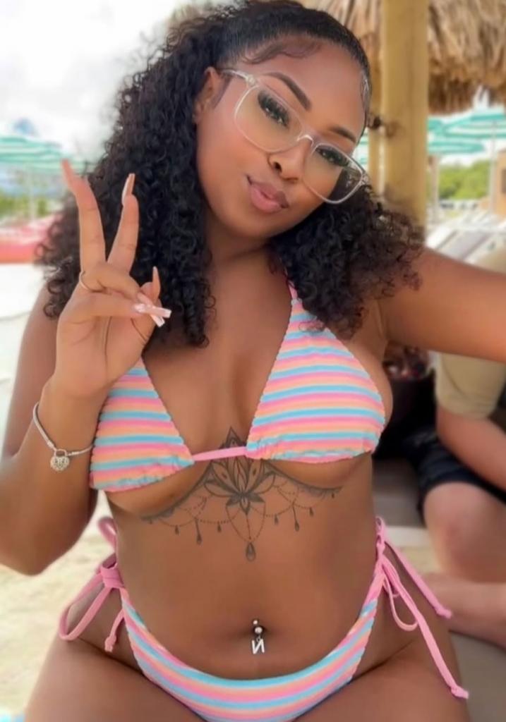 Chica busca chico en Granada: 