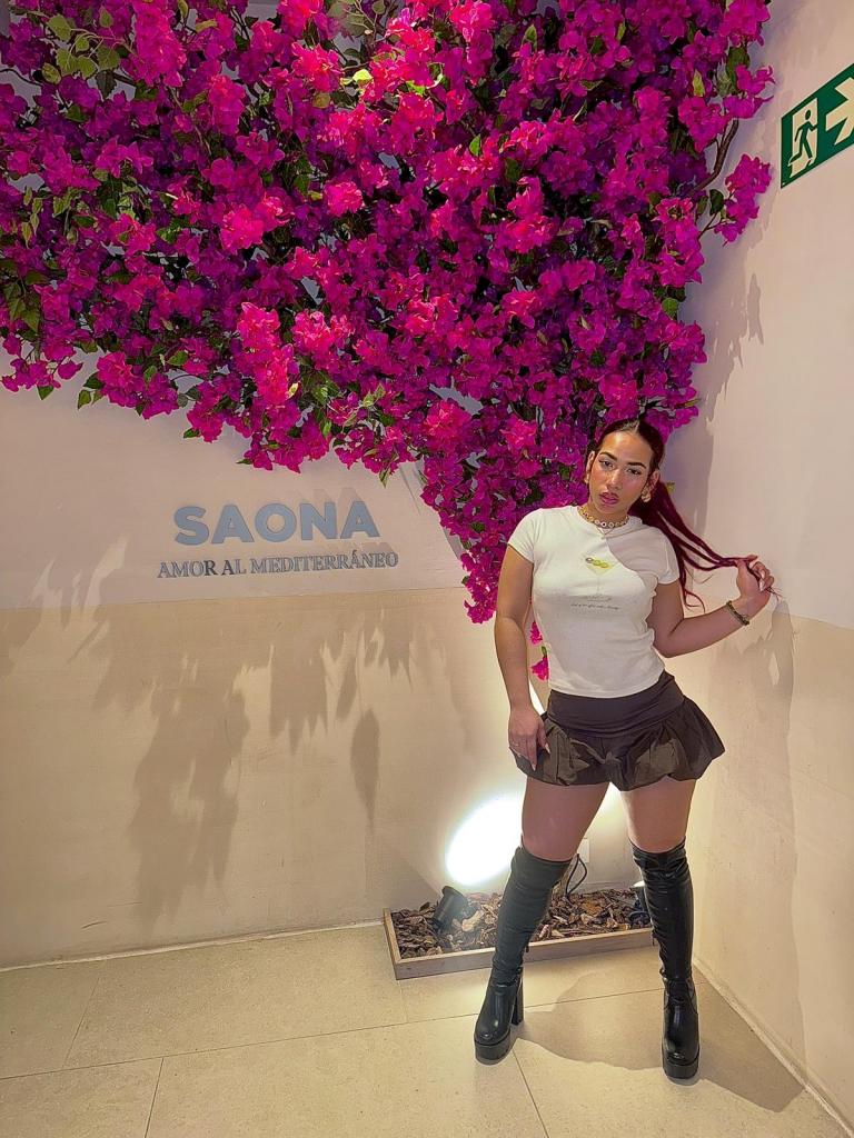 602438233: Chica busca chico en La Coruña