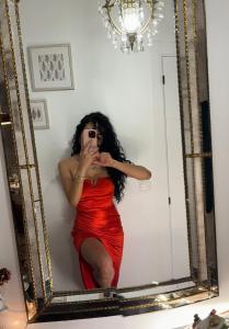 663413335: Chica busca chico en Mallorca