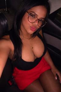 666898721: Chica busca chico en Valencia