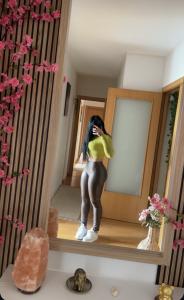 603644146: Chica busca chico en Barcelona