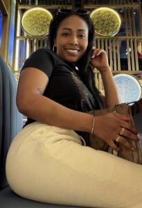 632877597: Chica busca chico en Málaga