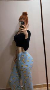 613212195: Chica busca chico en Barcelona