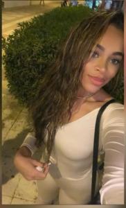 673457861: Chica busca chico en Ibiza