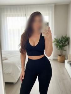 654058120: Chica busca chico en Granada