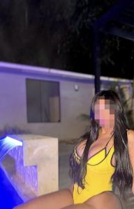 638473102: Chica busca chico en Barcelona