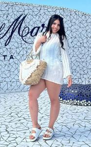 632998995: Chica busca chico en Barcelona