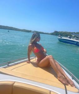 627292583: Chica busca chico en Barcelona