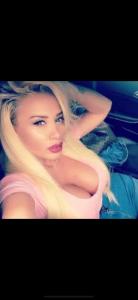 607433345: Chica busca chico en Ibiza