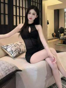 643812939: Chica busca chico en Madrid