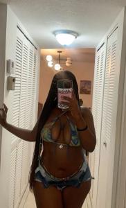 614775616: Chica busca chico en Almería