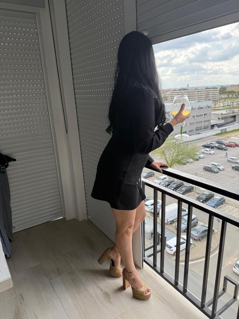 Chica busca chico en Sevilla: 