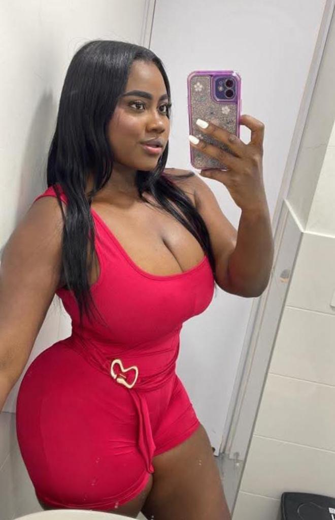 Chica busca chico en Tenerife: Chica busca chico