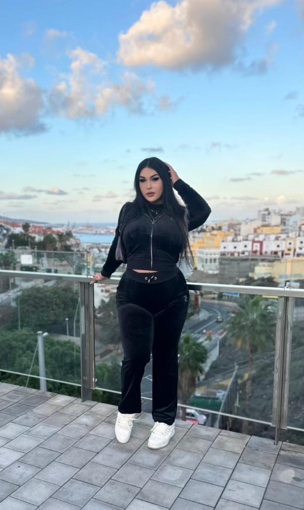 678194210: Transexual en Álava