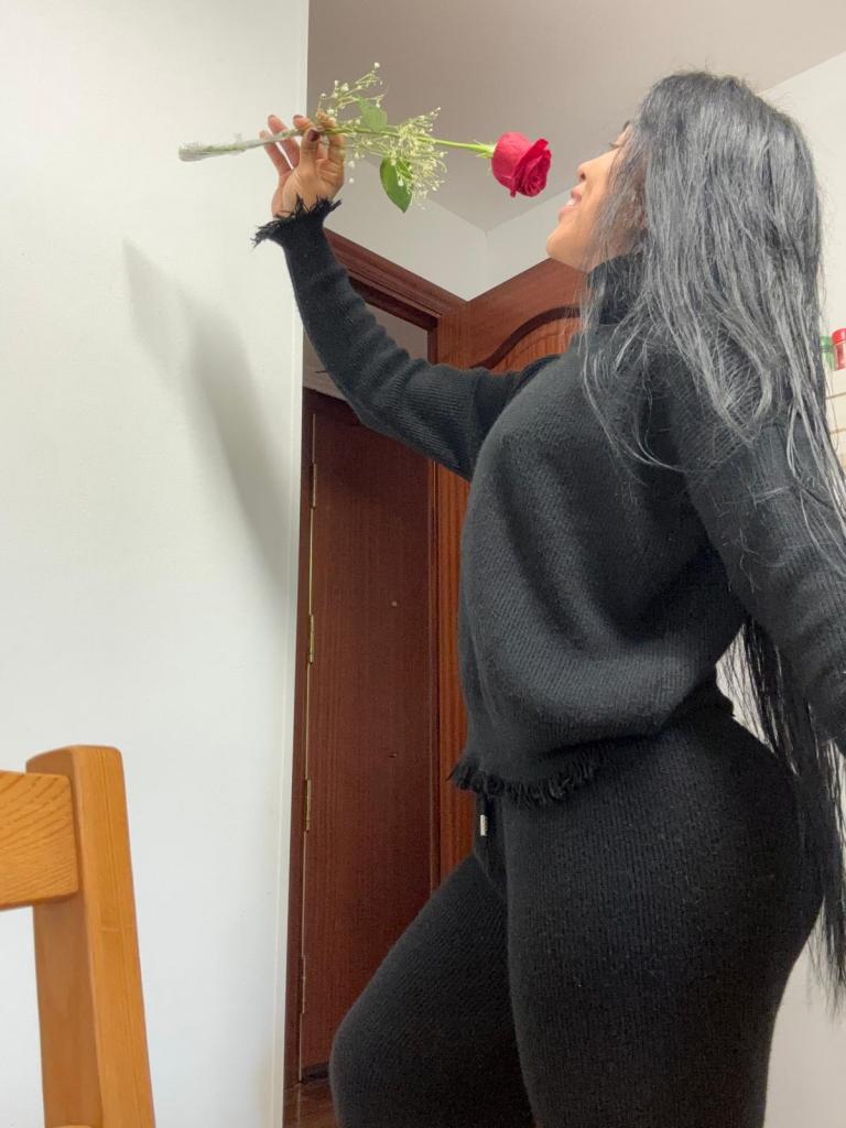 670218685: Chica busca chico en Granada