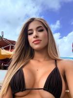 627292148: Chica busca chico en Barcelona