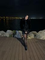 632998995: Chica busca chico en Barcelona